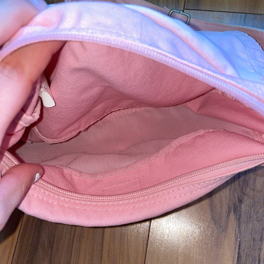 Pink Purse - Picture 4 of 4